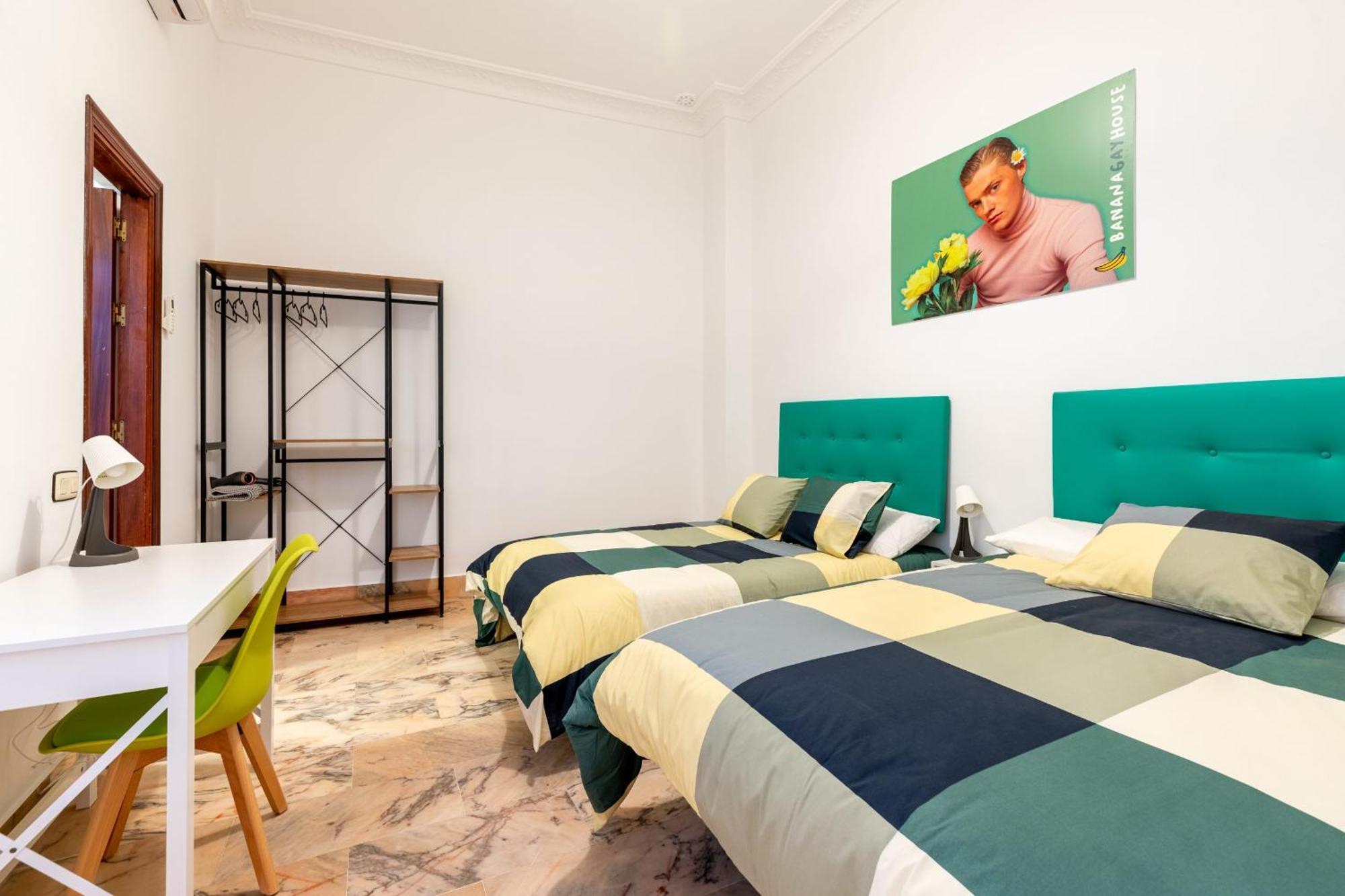 Hotel Banana Gay House - Only Men Sewilla Zewnętrze zdjęcie